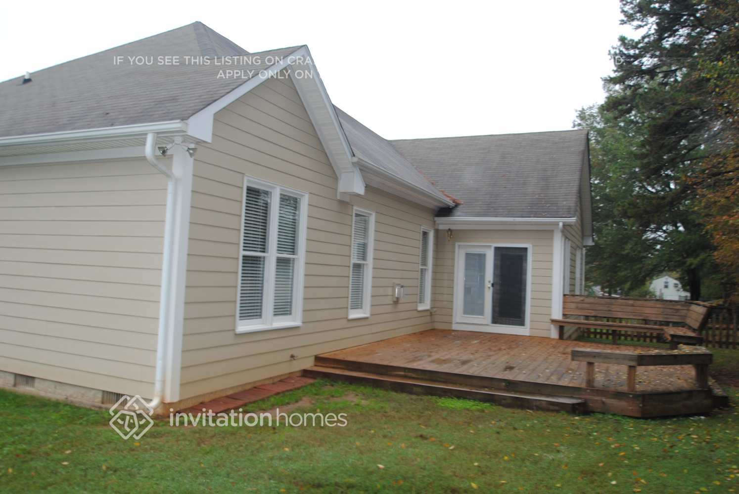 Building Photo - 19524 Coachmans Trace