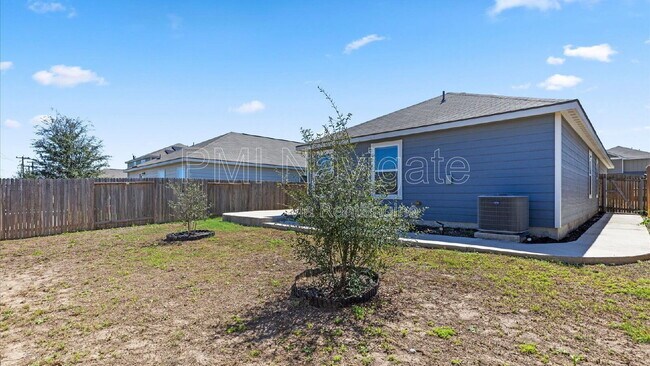 Building Photo - 11737 Davalos Ln