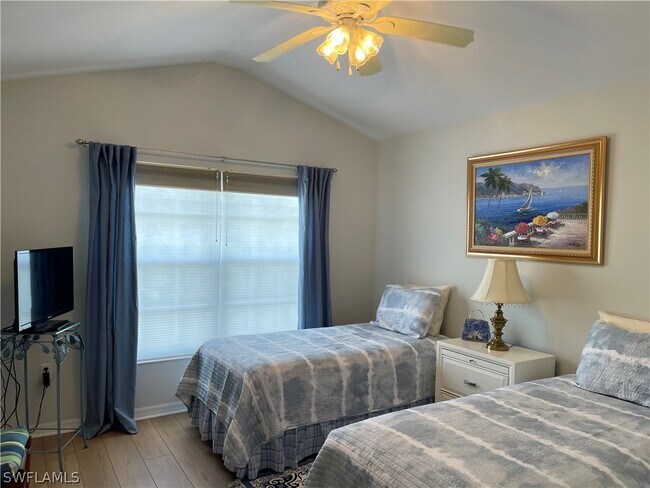 Building Photo - 1380 Tiffany Ln