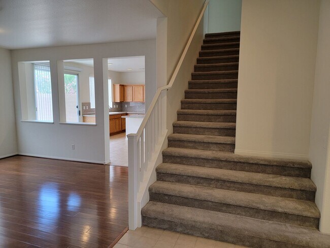 Building Photo - Stunning 3 Bedroom Rental - In Nevada Trails