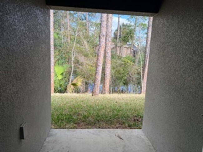 Building Photo - New Pine Lake Duplex