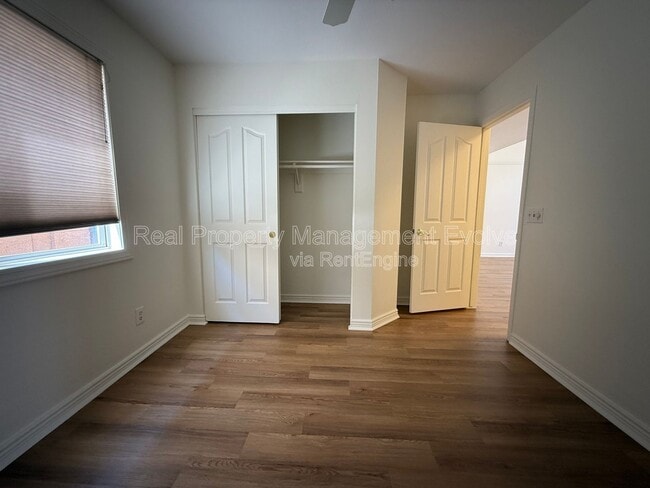 Building Photo - 16838 S 20th Pl