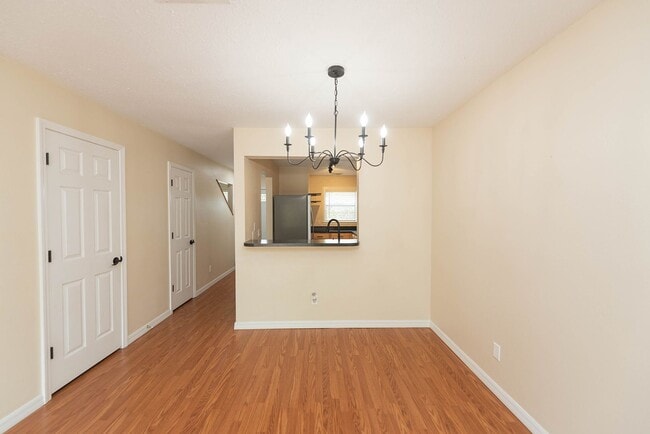 Building Photo - Townhome in Titusville