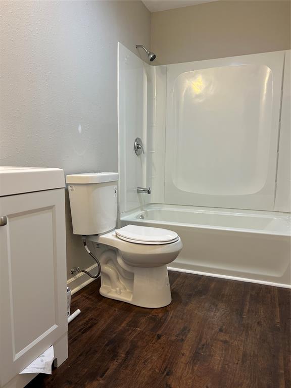 Building Photo - 460 Belvedere Dr