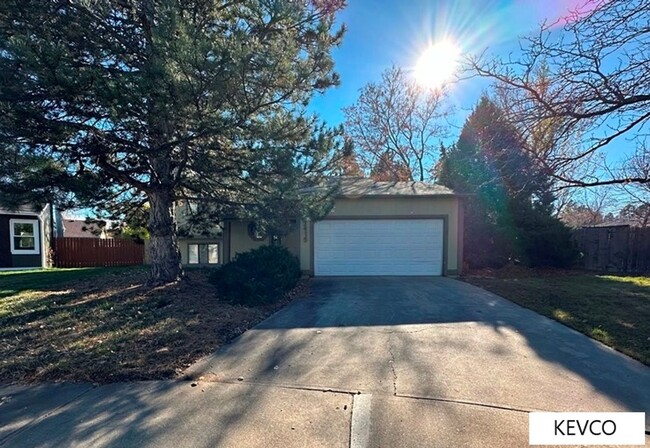 Primary Photo - Amazing Home with Huge Back Yard!