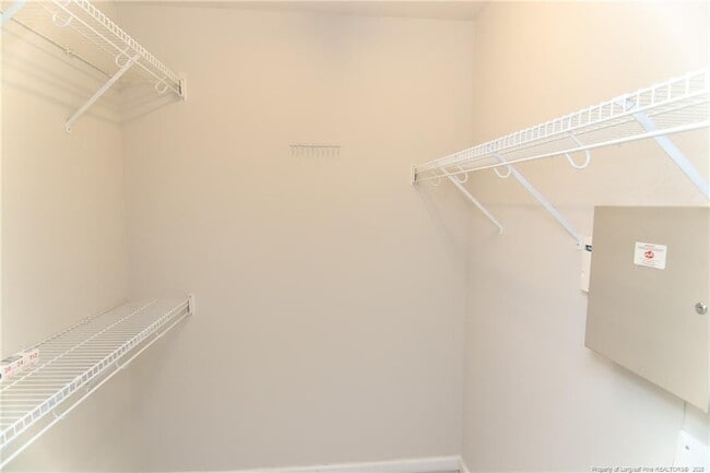 Building Photo - 5132 TwelvePole Dr