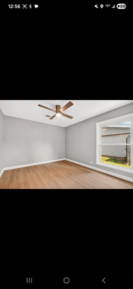 Building Photo - 4 Primrose Ln