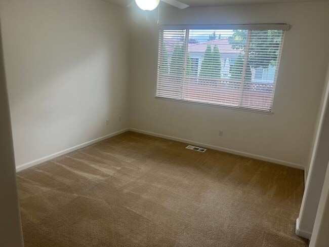Building Photo - Toscana 55 year plus Gated Community is Sp...