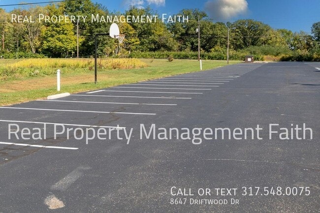 Building Photo - 8647 Driftwood Dr