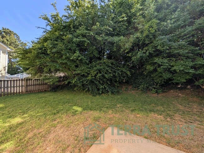 Building Photo - 10429 Madison Park Dr