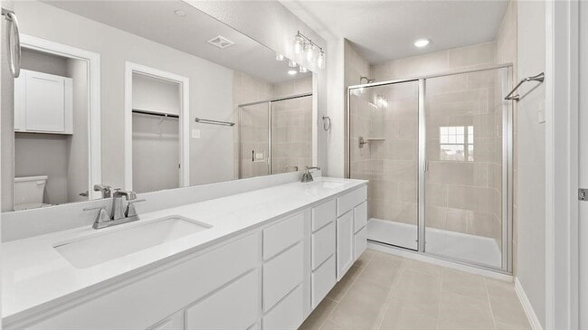 Building Photo - 3720 Paradise Way