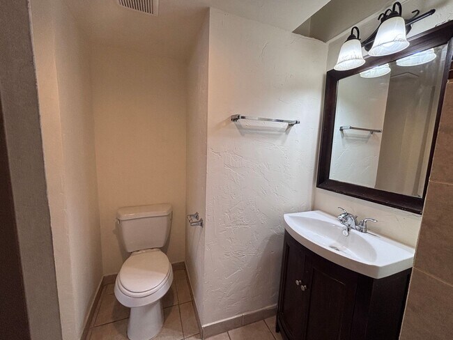 Building Photo - 202-E Eden at Avondale