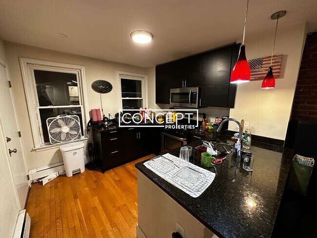 Building Photo - 12A Parker Hill Ave. Unit 2