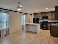 Building Photo - 5091 Cove Ct