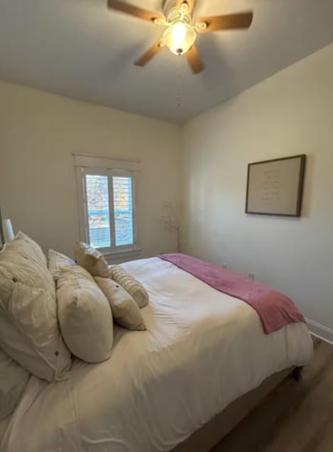 Building Photo - Modern 3-Bedroom Home for Rent in Knoxville