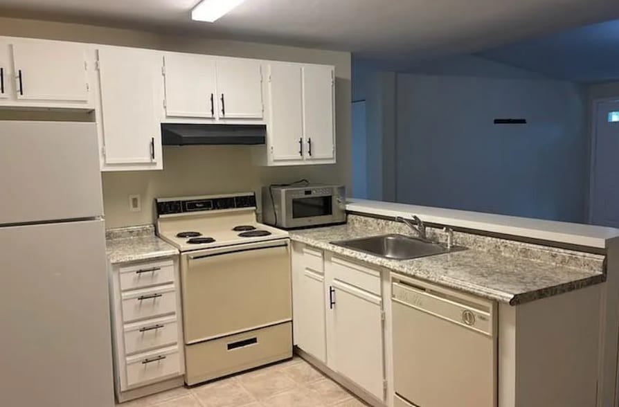 Building Photo - 2213 Cinnabar Pl