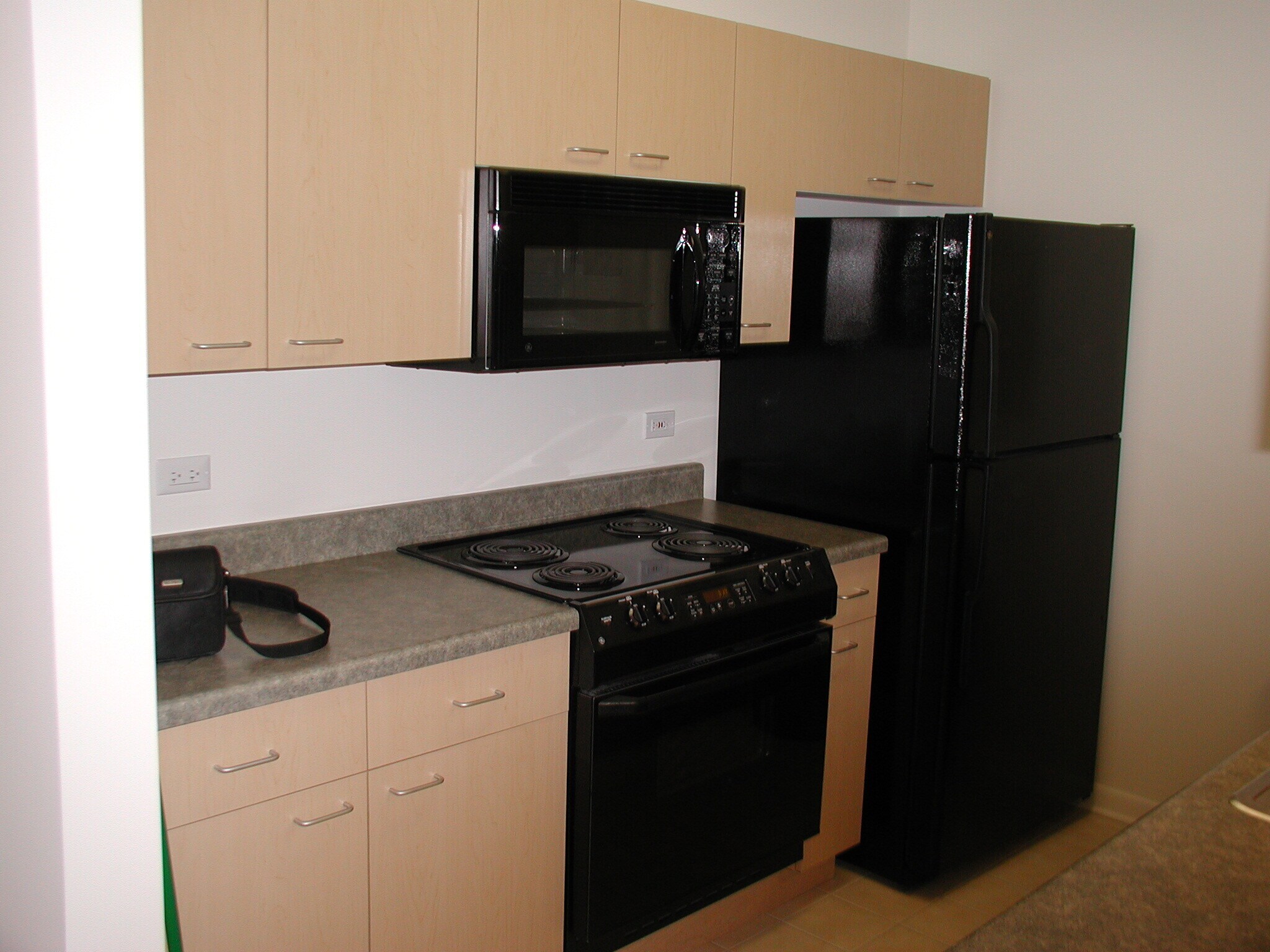 Building Photo - 1236 Chicago Ave