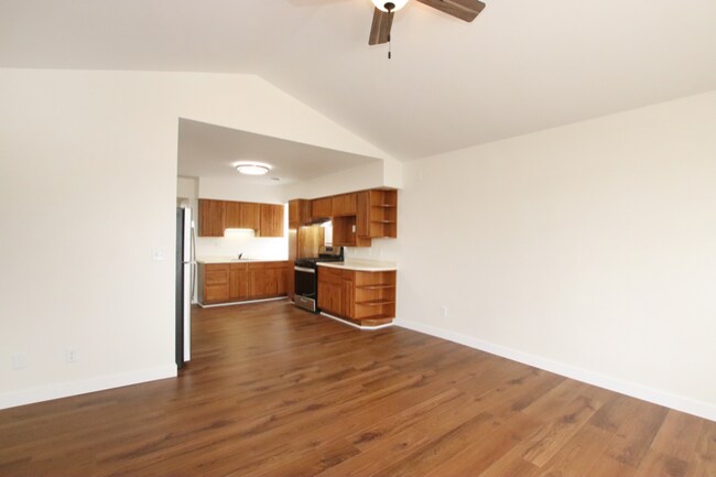 Building Photo - 14.5 Fond du Lac St