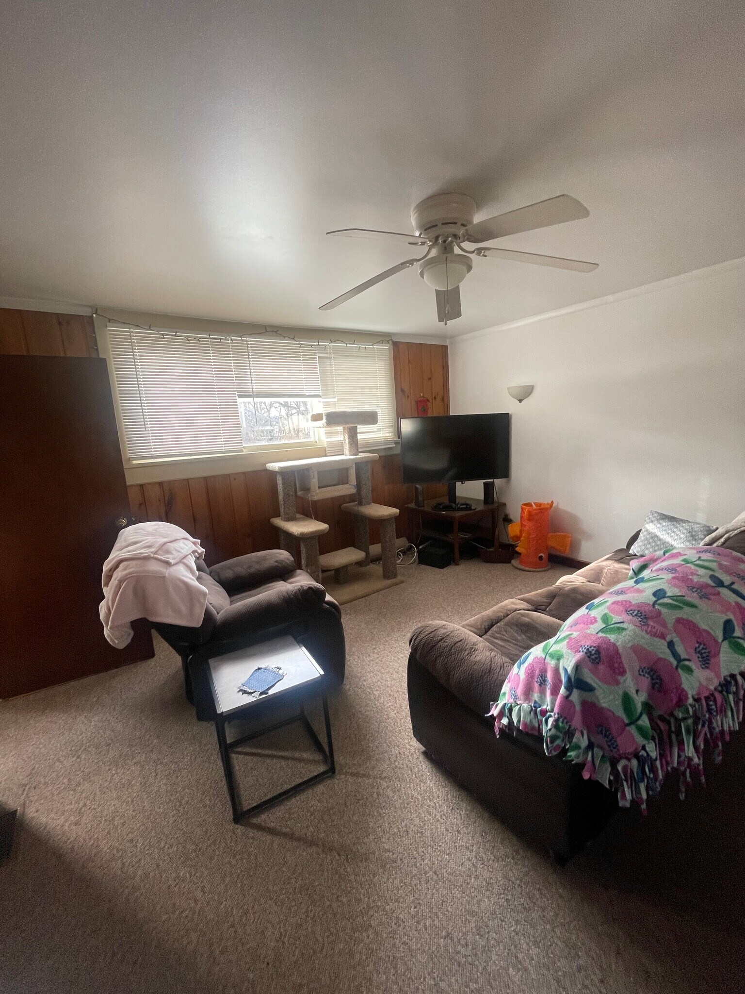 Building Photo - 122 Washington St