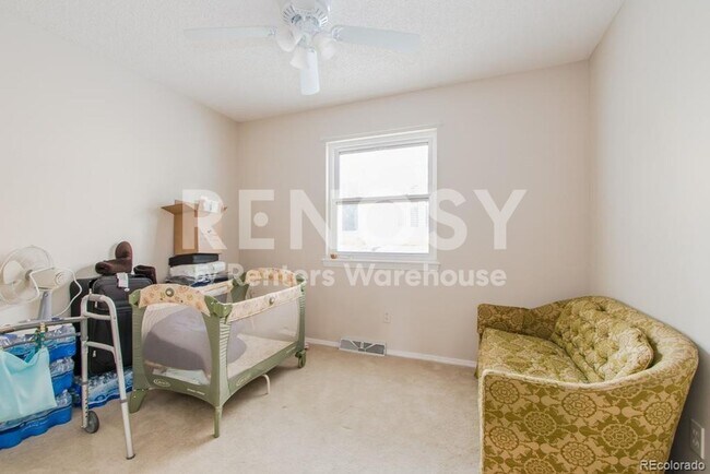 Building Photo - 5 Bed 3 Bath | Centennial CO | Available Auguest 2026
