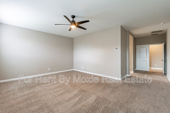 Building Photo - 8499 W Sonoma Way