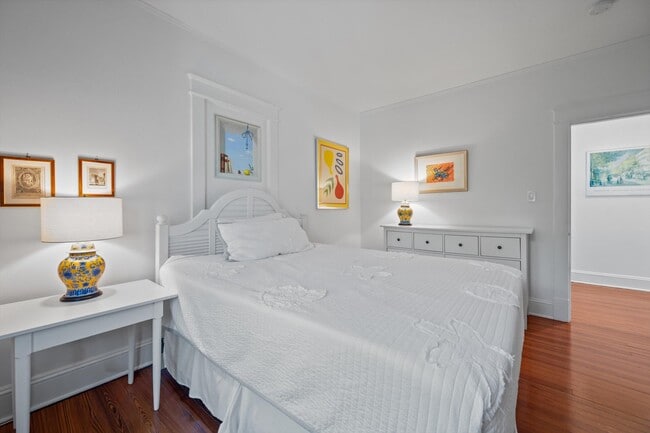 Building Photo - 141 Chilean Ave