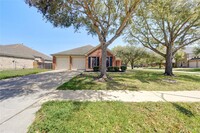 Building Photo - 2402 Rustic Trail Ln