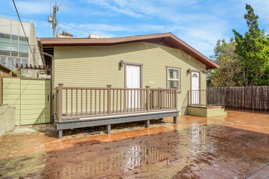 Building Photo - 3259 La Clede Ave