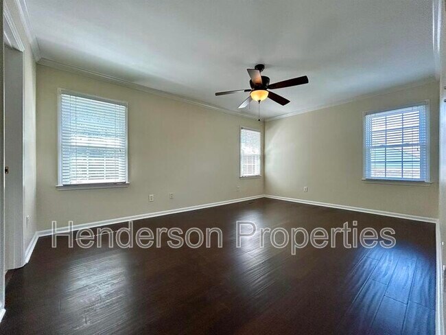 Building Photo - 332 Walnut Point Dr