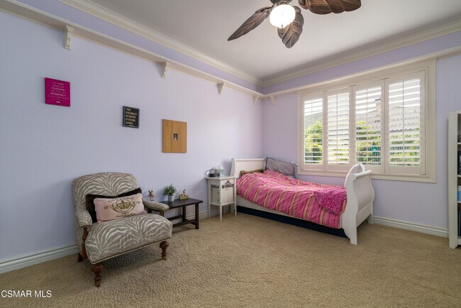 Building Photo - 499 Via Galo