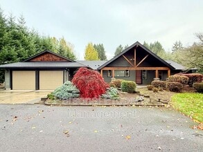 Building Photo - 16205 NE Leaper Rd