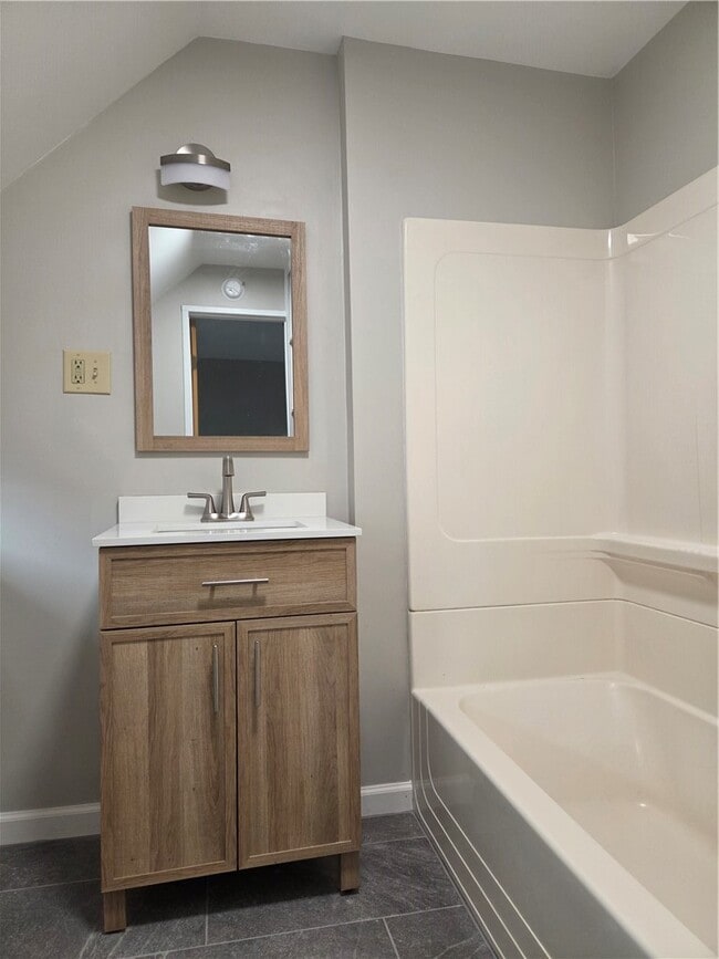 Building Photo - 21 Gardiner Park