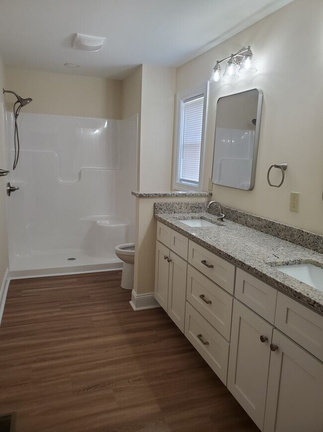 Building Photo - 235 J Brown Rd