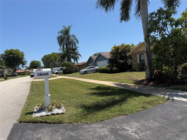 Building Photo - 20888 Sugarloaf Ln