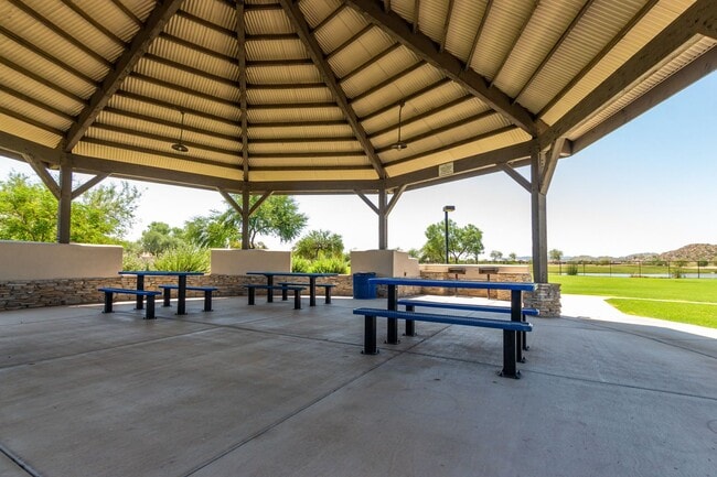 Building Photo - Perfect 3 bed/2 bath home in Johnson Ranch!