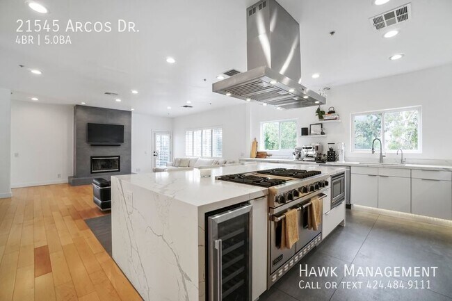 Building Photo - 21545 Arcos Dr