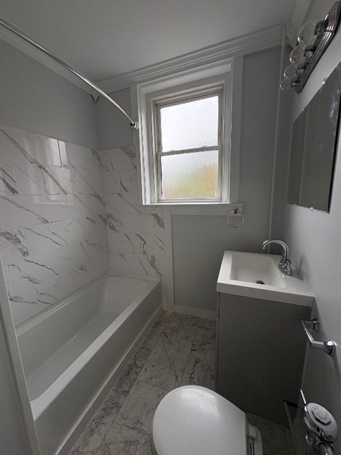 Building Photo - 1611 Hampton Blvd