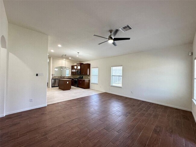 Building Photo - 23702 N Newport Bend