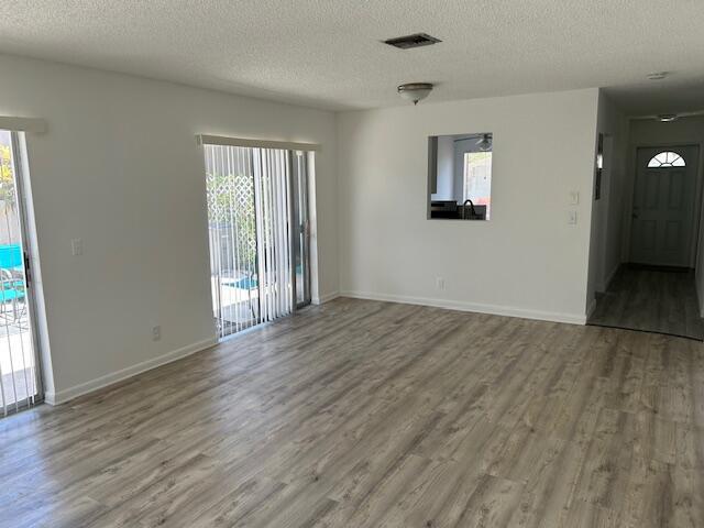 Building Photo - 14752 Wildflower Ln