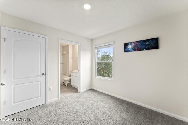 Building Photo - 575 Oakleaf Plantation Pkwy