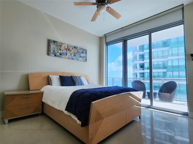 Building Photo - 3535 S Ocean Dr