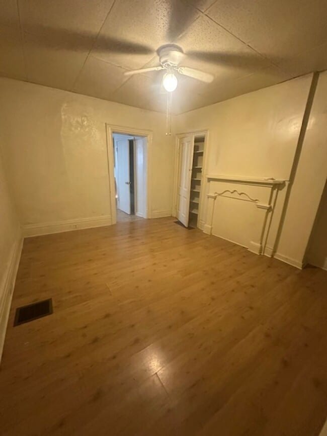Building Photo - Spacious 3BR Townhouse Near Lawrenceville,...