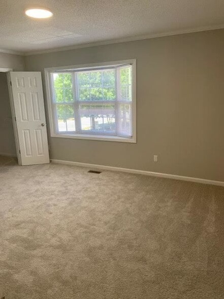 Building Photo - 3829 Sterling Pointe Dr