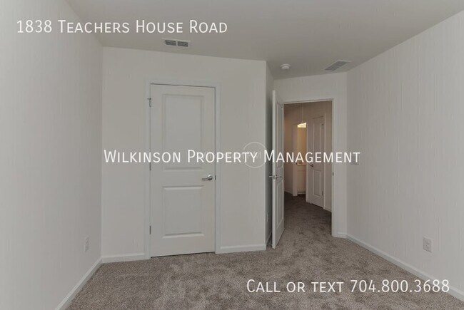 Building Photo - 1838 Teachers House Rd