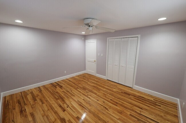 Building Photo - 33 Paragon Rd