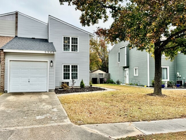 Building Photo - Updated & Ready For You NOW! A Pet-Friendly Home w/Attached Garage, All Appliances Convey - HUGE ...