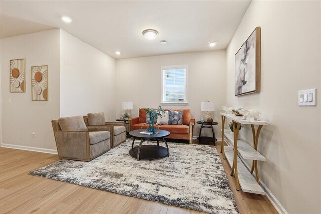 Building Photo - 8820 Shipton Cir