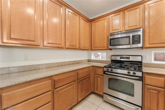 Building Photo - 9328 Daffodil Sun Ave