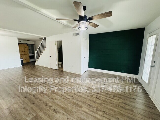 Building Photo - 2343 Robley Dr