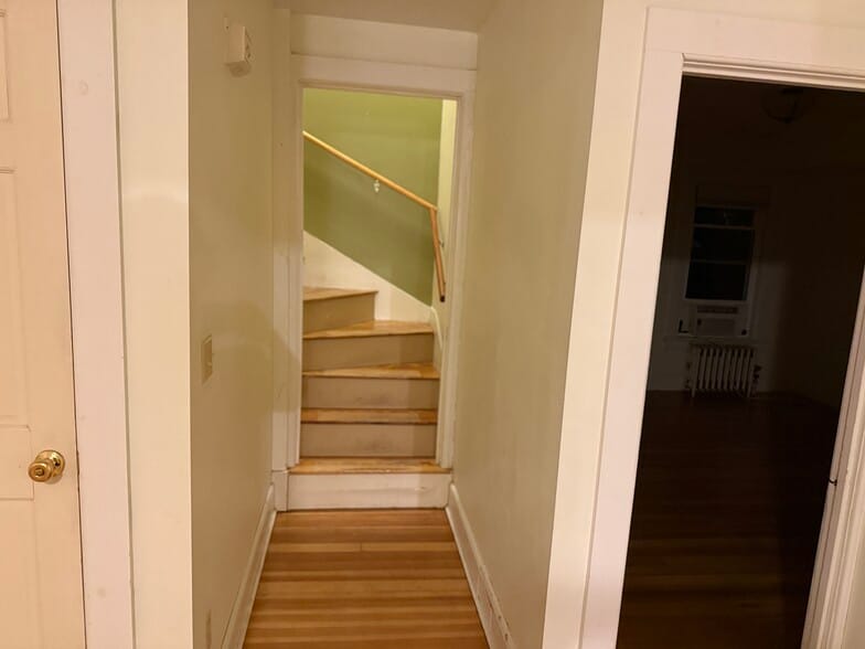Stairs to Level 2 - 274 Prospect St